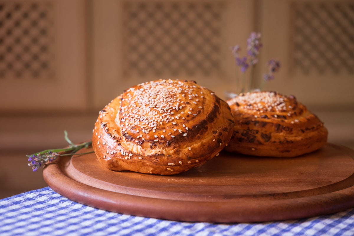 Даниш сирене и сусам 15 броя - неизпечен, замразен